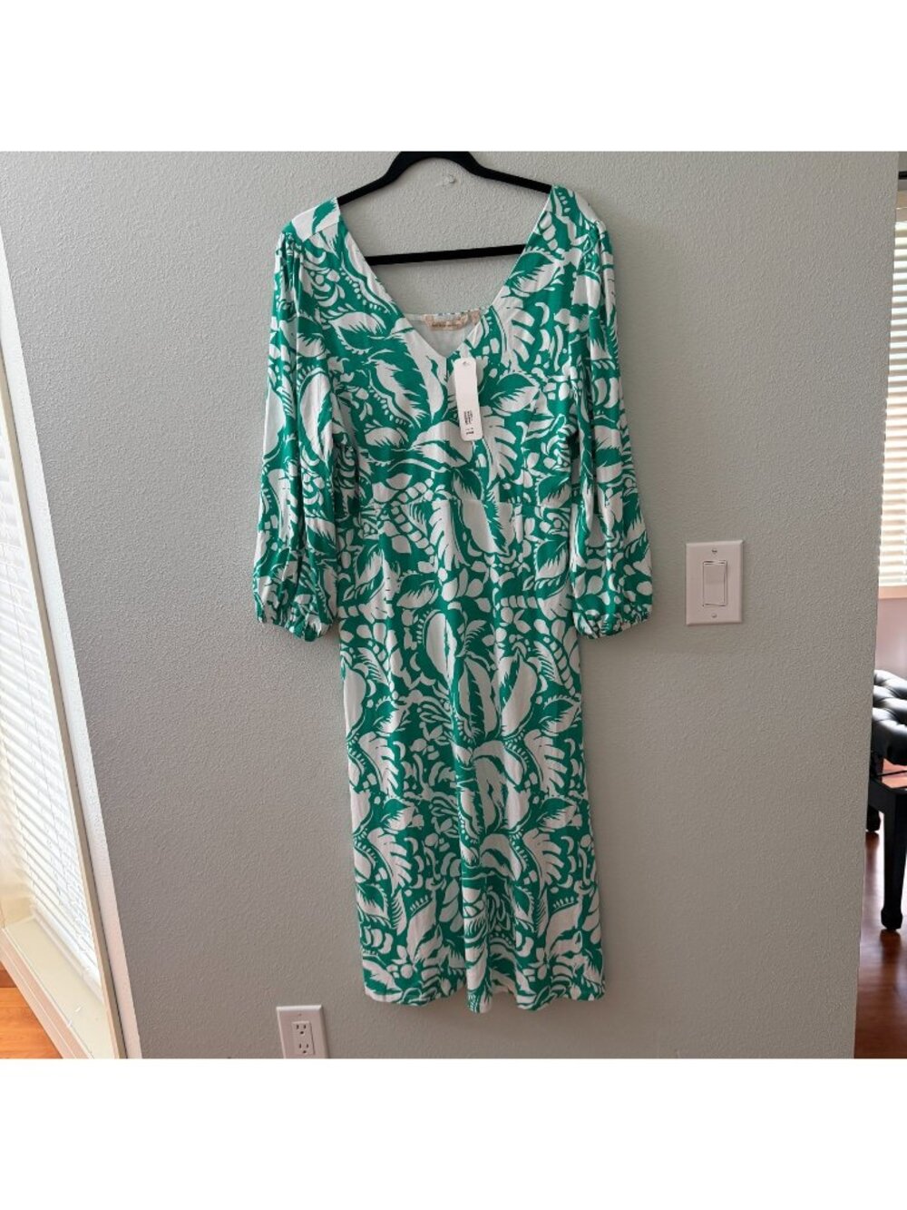 NWT Soft Surroundings Baru Green Tropical Knit Jersey Dress LARGE Midi